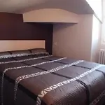 Saint Hotel