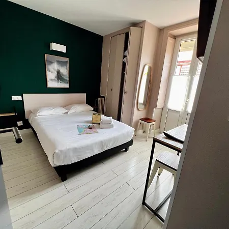 Saint 2* Biarritz